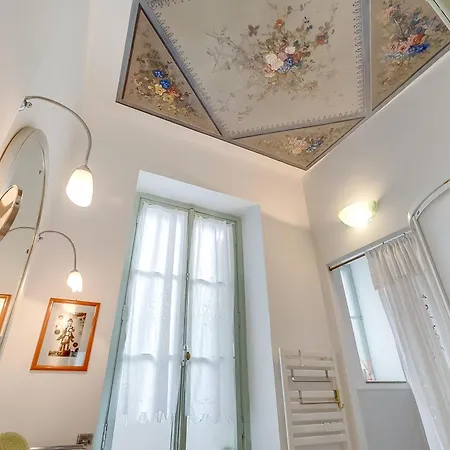 The Townhouse With Balcony - Happy Ferienhaus