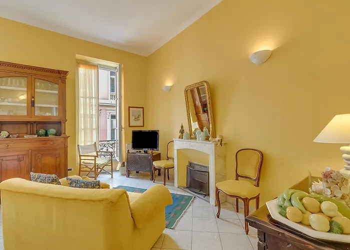 The Townhouse - Happy