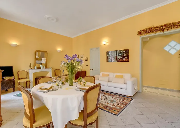 Feriehus The Townhouse - Happy Menton